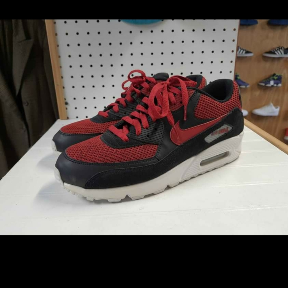 COPY - Air Max 90 Red&Black Great Condition